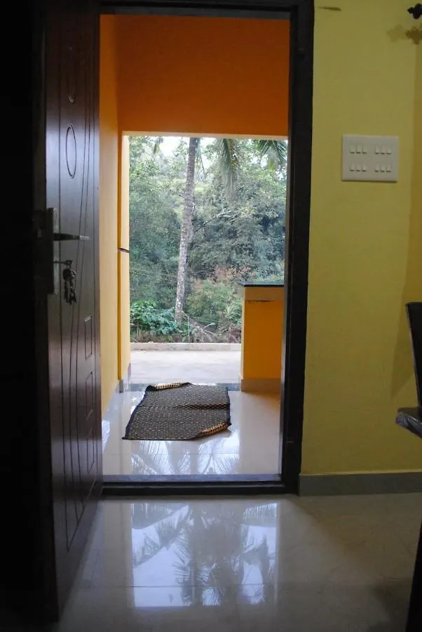 Cascade Holiday Villa Padinjarathara