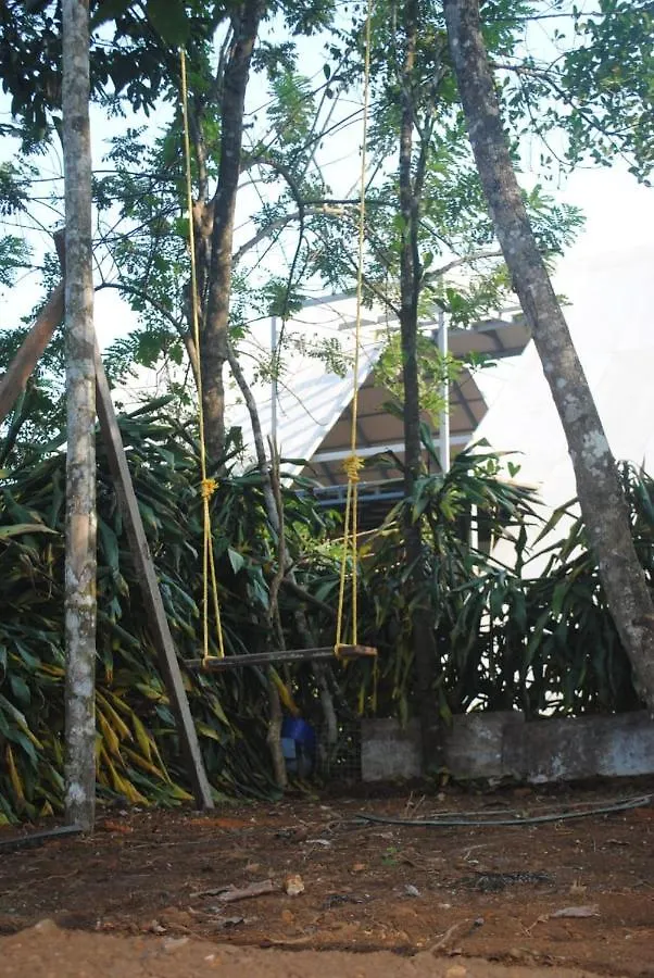 Cascade Holiday Villa Padinjarathara