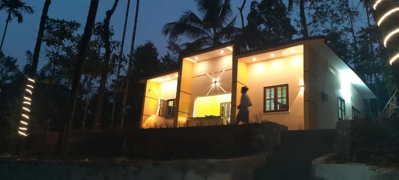 Cascade Holiday Villa Padinjarathara