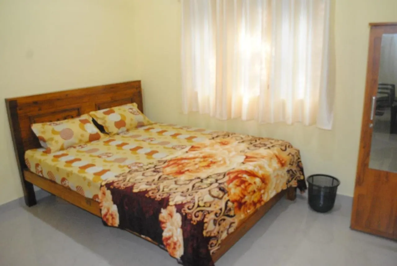 Cascade Holiday Villa Padinjarathara