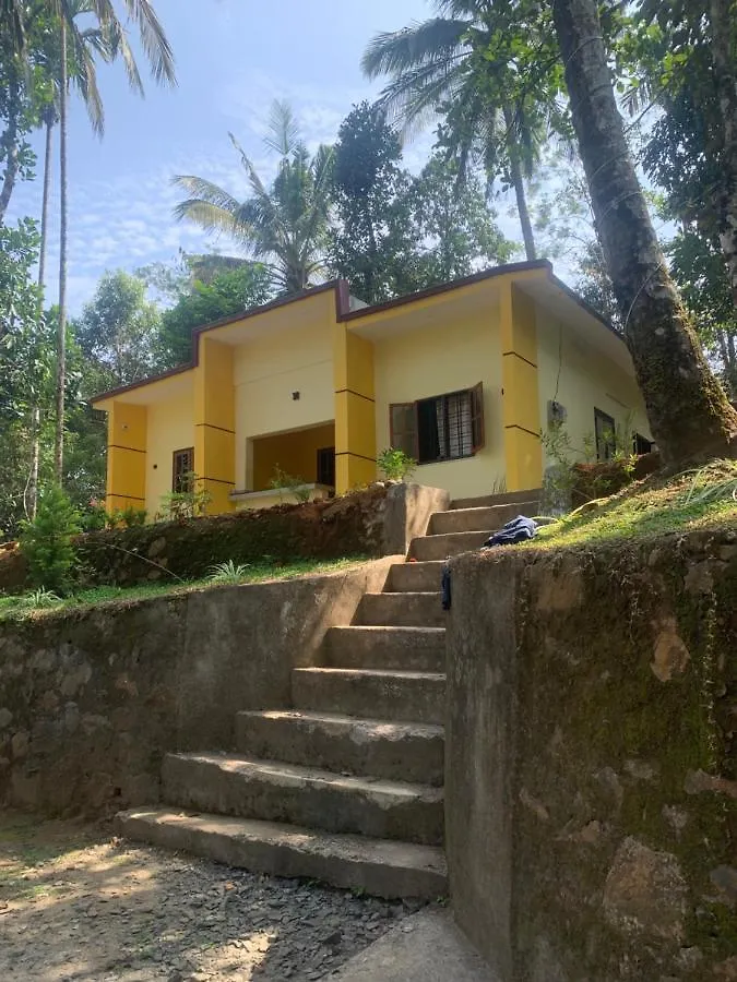 Cascade Holiday Villa Padinjarathara